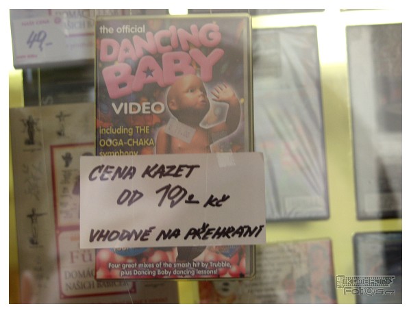 a co děláte s VHS kazetami VY ????